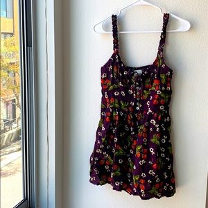 Strawberry print romper (NWT)